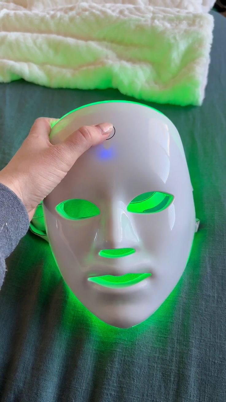 Rechargeable 7-Color LED Facial Mask – Skin Rejuvenation & Face Lifting Beauty Device for Home Use